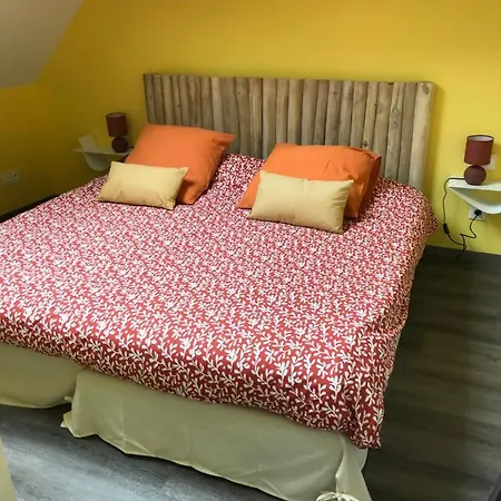 Le Gite De Gez בית נופש